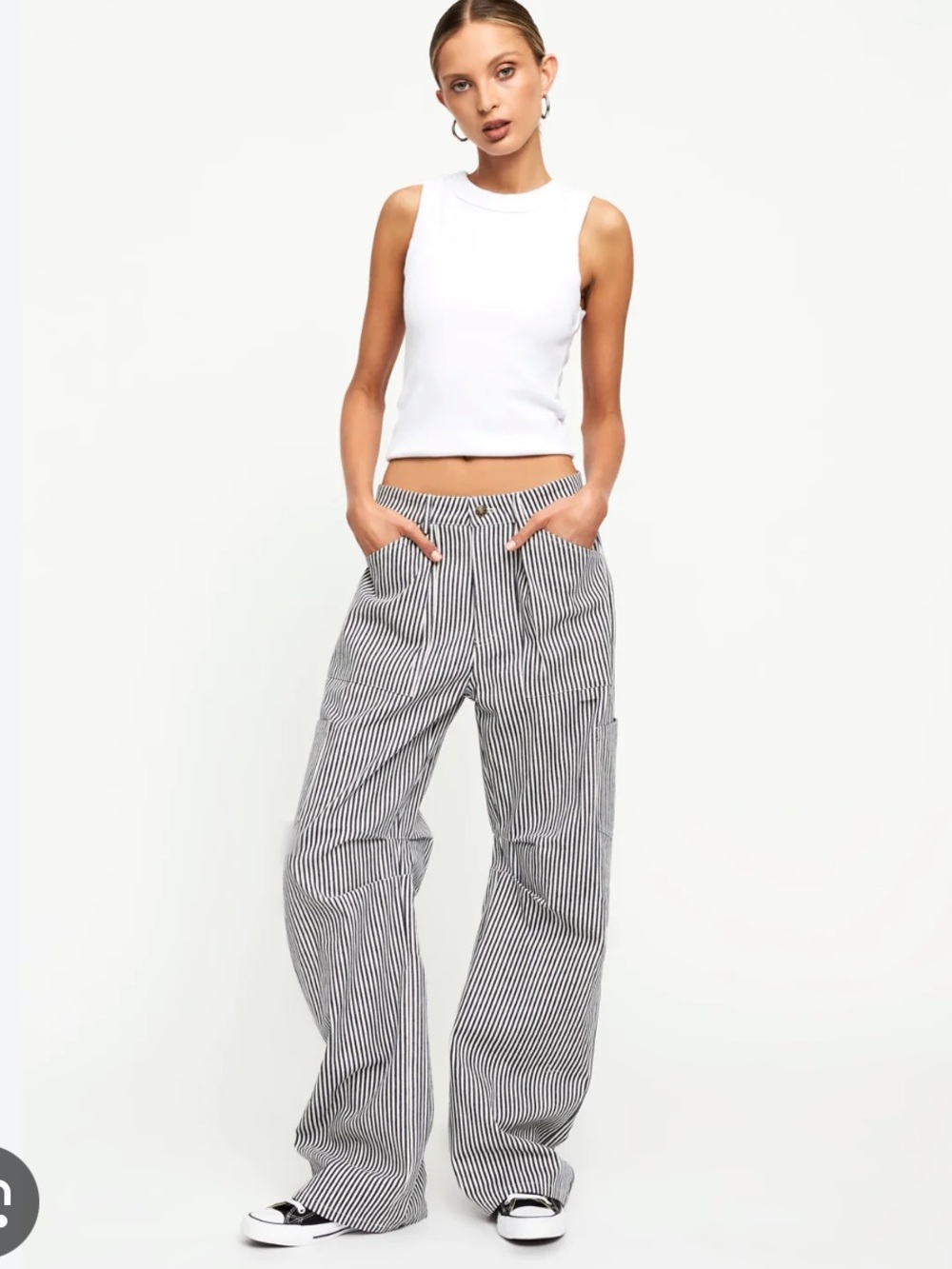 Lioness Navy Pinstripe Wide-Leg Barrel Pants NWT